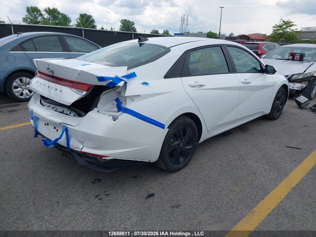 KMHLM4AG8NU340268 Hyundai Elantra Preferred Ivt