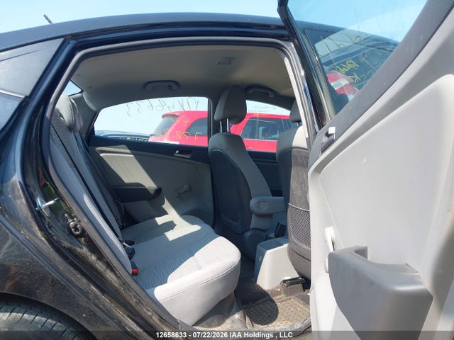 Hyundai ACCENT L 2015 KMHCT4AE3FU880372 Image 8
