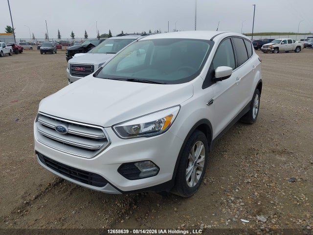 Ford ESCAPE SE 2019 1FMCU9GD7KUC16014 Image 2