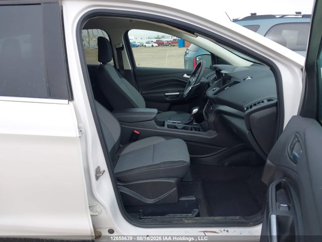 Ford ESCAPE SE 2019 1FMCU9GD7KUC16014 Image 5