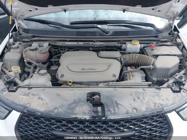 2C4RC1S74RR130963 Chrysler Pacifica Plug-in Hybrid Premium S Appearance