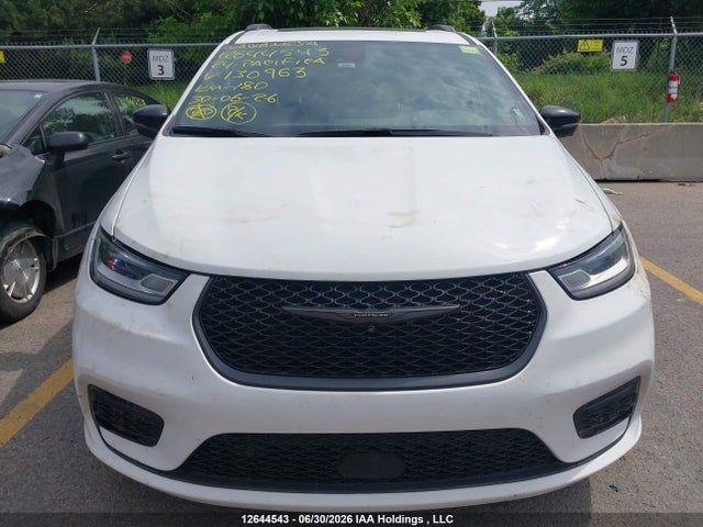 2C4RC1S74RR130963 Chrysler Pacifica Plug-in Hybrid Premium S Appearance