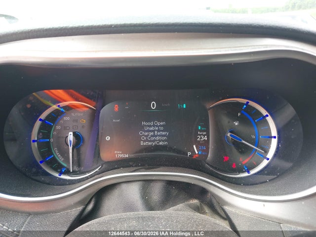 2C4RC1S74RR130963 Chrysler Pacifica Plug-in Hybrid Premium S Appearance