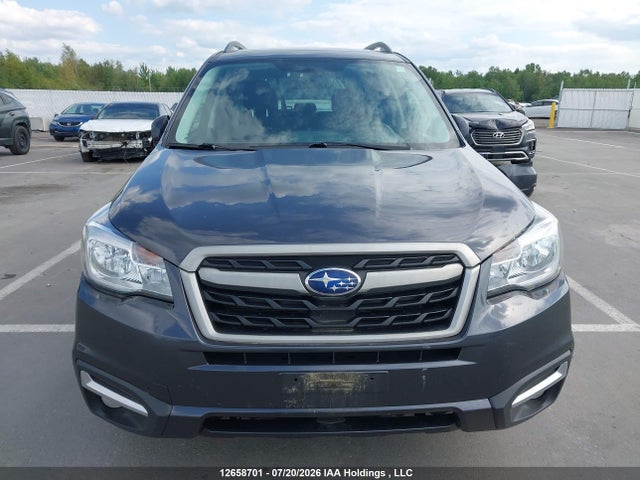 12658701 :رقم المزاد ، JF2SJEDC2JH537285 vin ، 2018 Subaru Forester 2.5i Convenience مزاد بيع