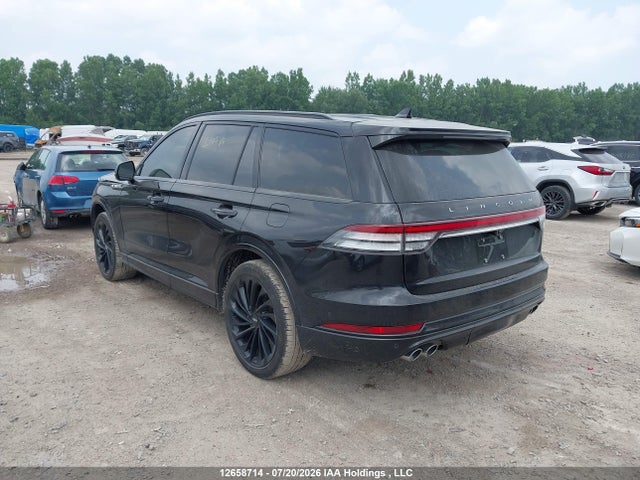 Lincoln Aviator 2023 5LM5J7XC9PGL21380 Image 3