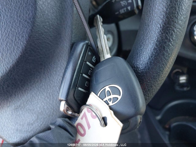 2013 Toyota Yaris Le მანქანა იყიდება აუქციონზე, vin: JTDKTUD31DD549524, აუქციონის ნომერი: 12658717