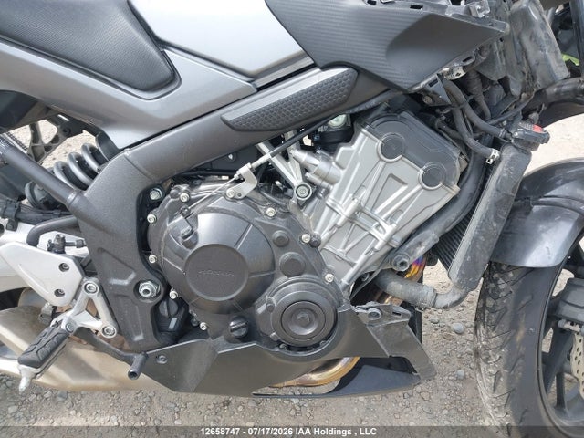 Honda Cbr650 F 2014 MLHRC7465E5000038 Image 8