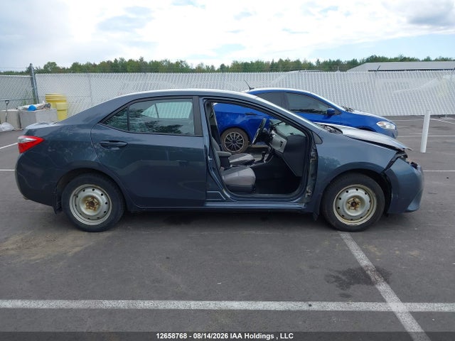 2015 Toyota Corolla Le მანქანა იყიდება აუქციონზე, vin: 2T1BURHE0FC330768, აუქციონის ნომერი: 12658768
