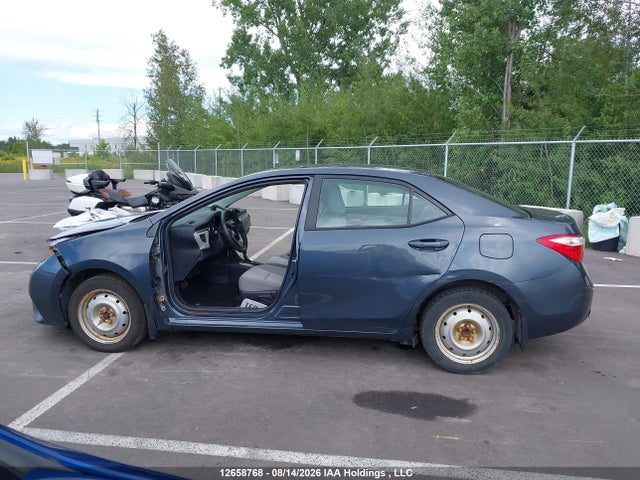 2015 Toyota Corolla Le მანქანა იყიდება აუქციონზე, vin: 2T1BURHE0FC330768, აუქციონის ნომერი: 12658768