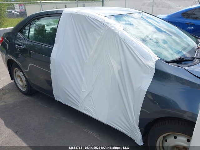 2015 Toyota Corolla Le მანქანა იყიდება აუქციონზე, vin: 2T1BURHE0FC330768, აუქციონის ნომერი: 12658768