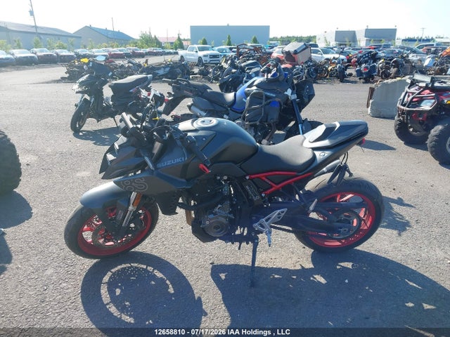 Suzuki Gsx800 R 2025 JS1EM11B4S7100218 Image 12