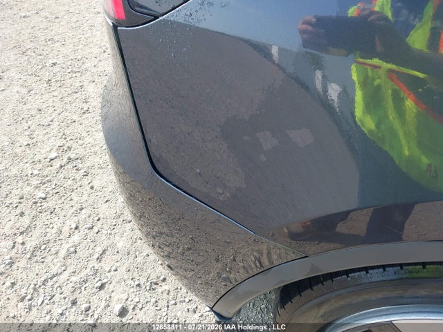 Tesla Model Y 2024 7SAYGDEE0RF079620 Image 21