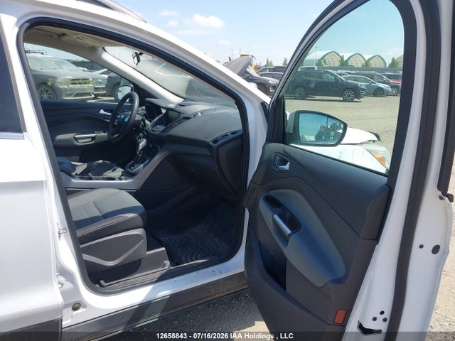 12658843 :رقم المزاد ، 1FMCU9G92DUA44117 vin ، 2013 Ford Escape Se مزاد بيع