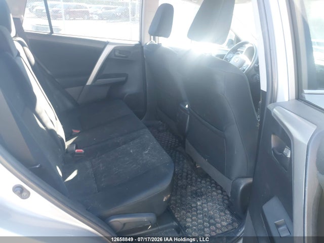 2016 Toyota Rav4 Le მანქანა იყიდება აუქციონზე, vin: 2T3BFREV0GW412537, აუქციონის ნომერი: 12658849