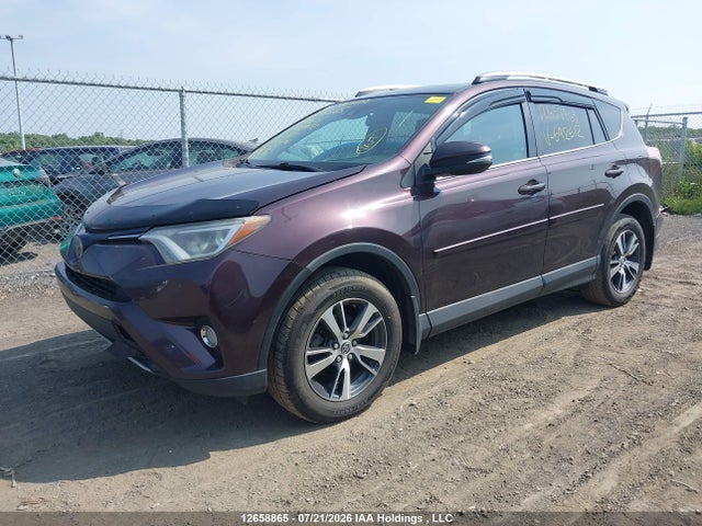 Toyota Rav4 Xle 2017 2T3RFREV6HW692612 Image 2