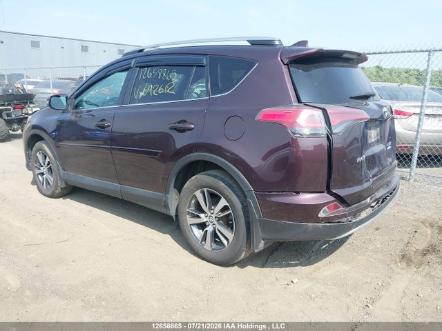 Toyota Rav4 Xle 2017 2T3RFREV6HW692612 Image 3