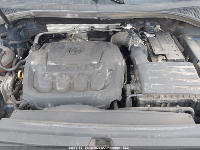 3VV4B7AX0JM192083 Volkswagen Tiguan Highline
