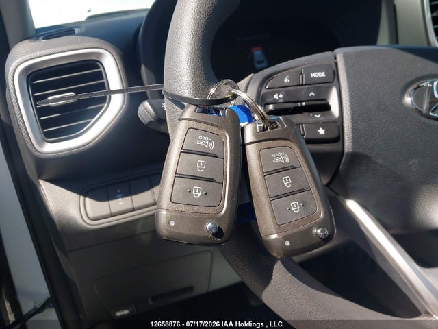 Hyundai Venue Essential 2026 KMHRB8A32TU442506 Image 11