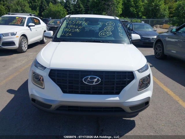 Hyundai Venue Essential 2026 KMHRB8A32TU442506 Image 13