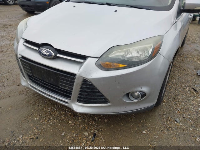 2014 Ford Focus Titanium მანქანა იყიდება აუქციონზე, vin: 1FADP3N27EL261209, აუქციონის ნომერი: 12658887