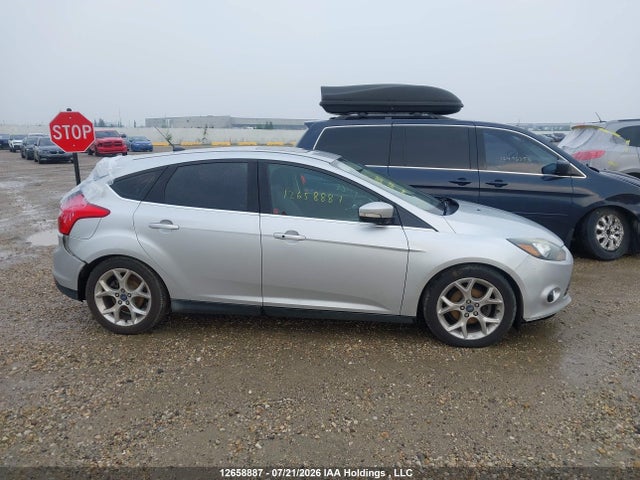 2014 Ford Focus Titanium მანქანა იყიდება აუქციონზე, vin: 1FADP3N27EL261209, აუქციონის ნომერი: 12658887