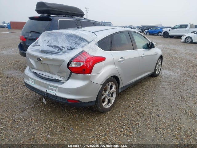 2014 Ford Focus Titanium მანქანა იყიდება აუქციონზე, vin: 1FADP3N27EL261209, აუქციონის ნომერი: 12658887