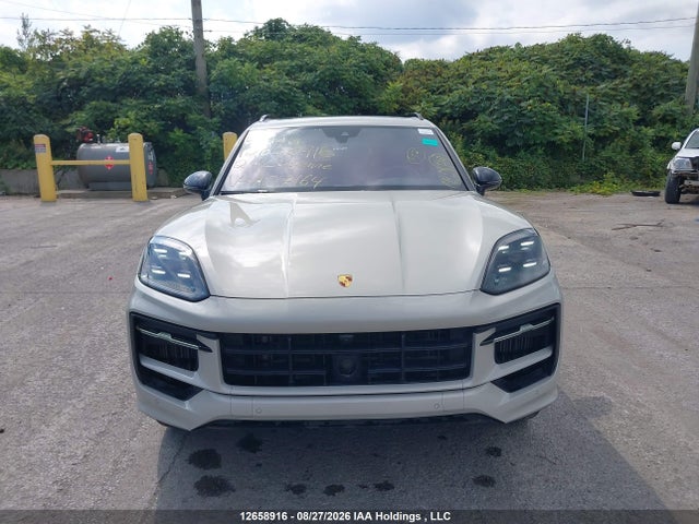 Porsche Cayenne 2024 WP1AA2AY0RDA07164 Image 13