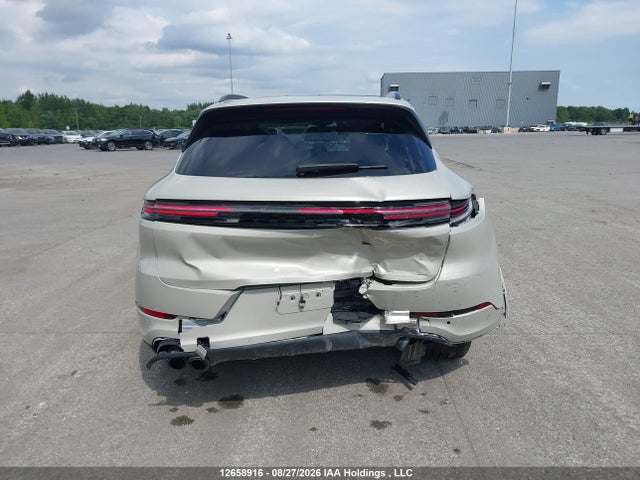Porsche Cayenne 2024 WP1AA2AY0RDA07164 Image 17