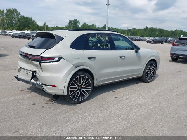 Porsche Cayenne 2024 WP1AA2AY0RDA07164 Image 4