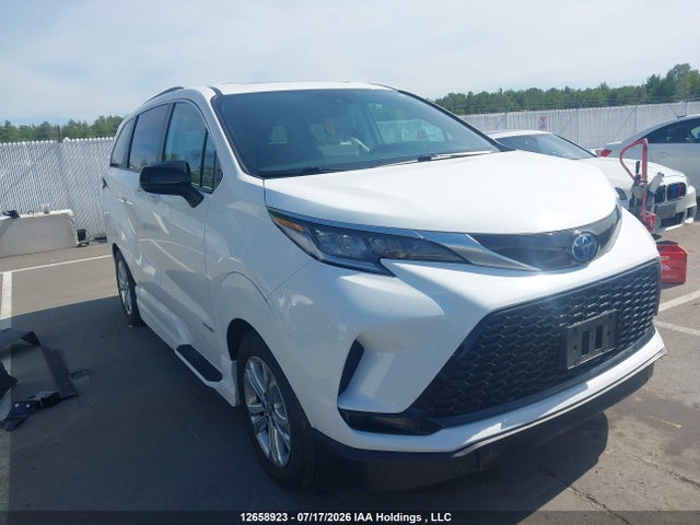 2021 Toyota Sienna Xse 7-passenger მანქანა იყიდება აუქციონზე, vin: 5TDGSKFC7MS033926, აუქციონის ნომერი: 12658923
