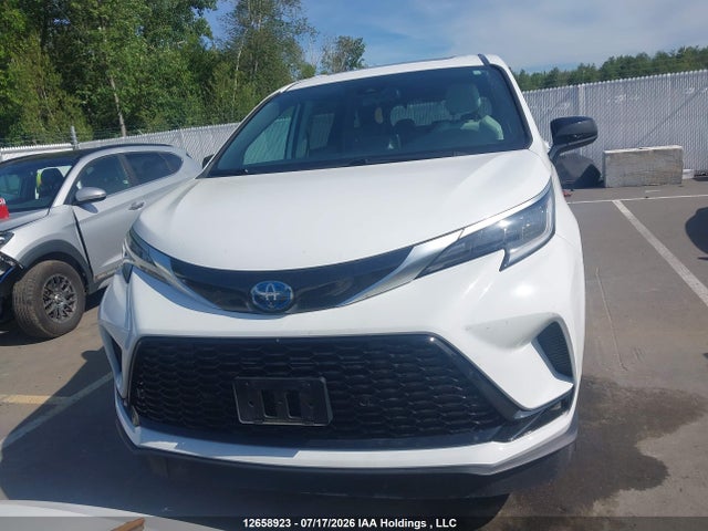 2021 Toyota Sienna Xse 7-passenger მანქანა იყიდება აუქციონზე, vin: 5TDGSKFC7MS033926, აუქციონის ნომერი: 12658923