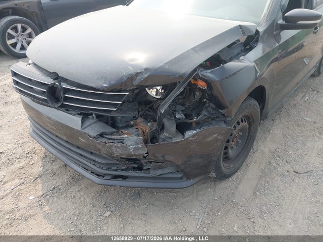 2015 Volkswagen Jetta S მანქანა იყიდება აუქციონზე, vin: 3VW2K7AJXFM202916, აუქციონის ნომერი: 12658929