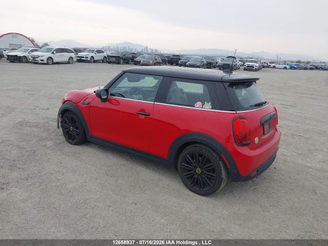 12658937 :رقم المزاد ، WMW13DJ05P2U14114 vin ، 2023 Mini Cooper Se مزاد بيع