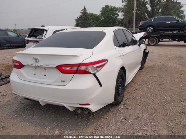 12658943 :رقم المزاد ، 4T1G11AK3LU381160 vin ، 2020 Toyota Camry Se/se Night Shade مزاد بيع