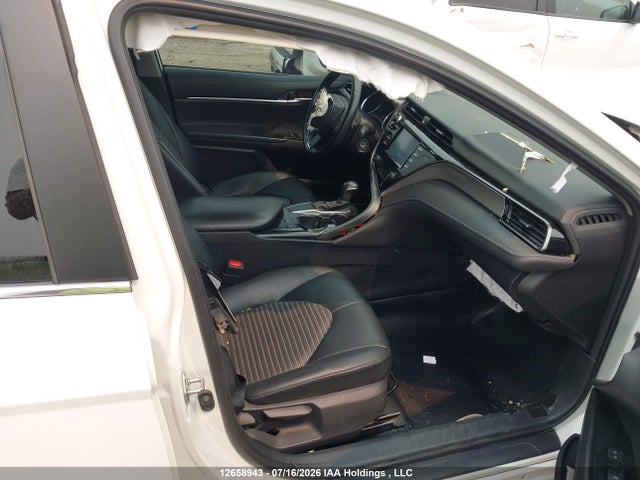 12658943 :رقم المزاد ، 4T1G11AK3LU381160 vin ، 2020 Toyota Camry Se/se Night Shade مزاد بيع
