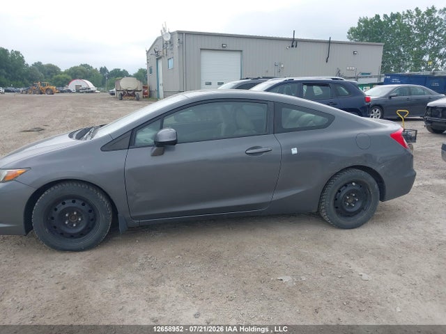 Продажа на аукционе авто 2012 Honda Civic Lx, vin: 2HGFG3B56CH003633, номер лота: 12658952