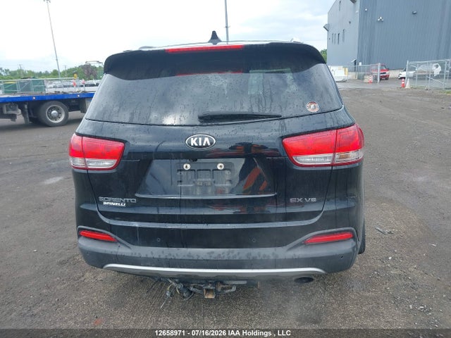 KIA SORENTO EX 2017 5XYPHDA57HG317353 Image 17