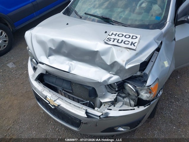 1G1JE6SB3E4235458 Chevrolet SONIC LTZ