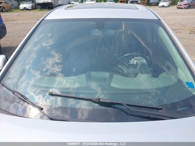 1G1JE6SB3E4235458 Chevrolet SONIC LTZ