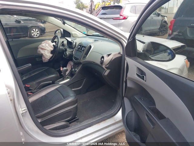 1G1JE6SB3E4235458 Chevrolet SONIC LTZ