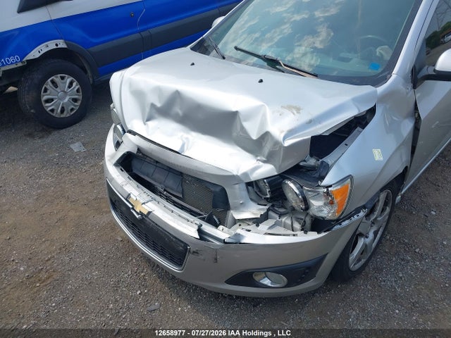 1G1JE6SB3E4235458 Chevrolet SONIC LTZ