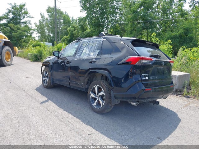 Toyota RAV4 XSE 2025 JTMGB3FVXSD259958 Image 3