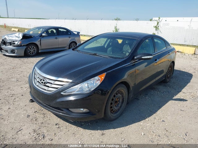 12659034 :رقم المزاد ، 5NPEC4AB2DH568831 vin ، 2013 Hyundai Sonata Se/limited مزاد بيع