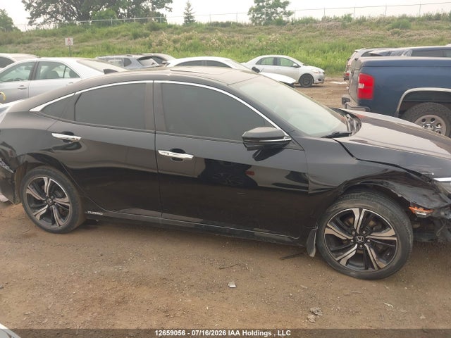 Honda Civic 2018 2HGFC1F92JH107448 Image 13
