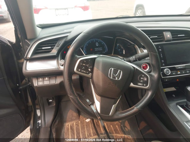 Honda Civic 2018 2HGFC1F92JH107448 Image 18