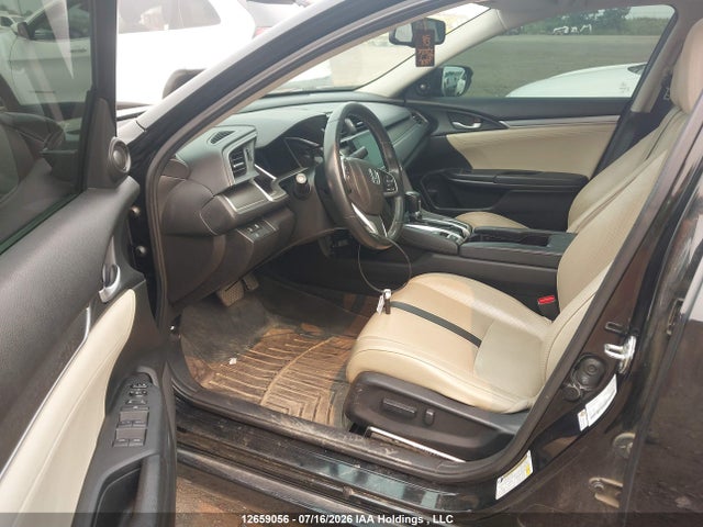 Honda Civic 2018 2HGFC1F92JH107448 Image 19