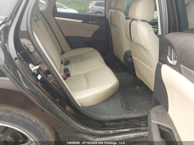 Honda Civic 2018 2HGFC1F92JH107448 Image 8
