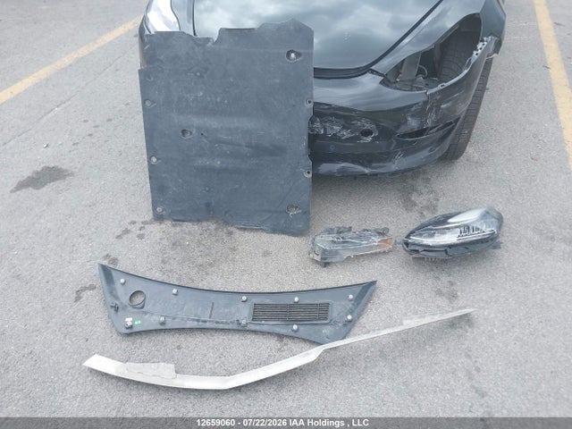Продажа на аукционе авто 2021 Tesla Model 3, vin: 5YJ3E1EAXMF852398, номер лота: 12659060