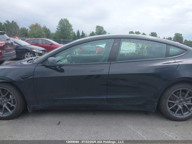 Продажа на аукционе авто 2021 Tesla Model 3, vin: 5YJ3E1EAXMF852398, номер лота: 12659060