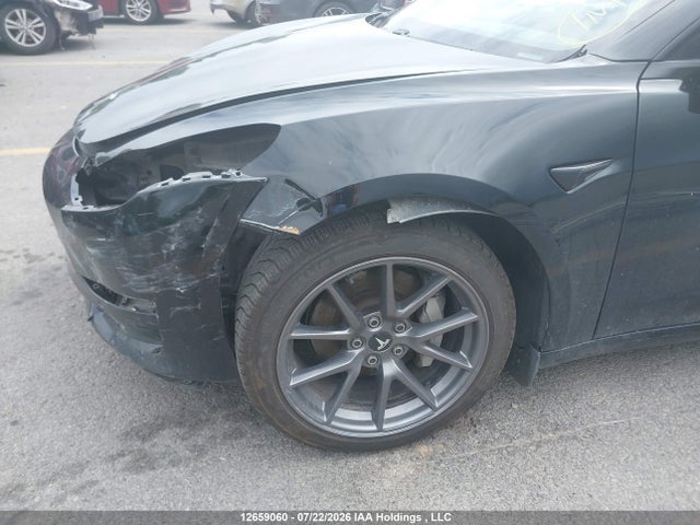 Продажа на аукционе авто 2021 Tesla Model 3, vin: 5YJ3E1EAXMF852398, номер лота: 12659060